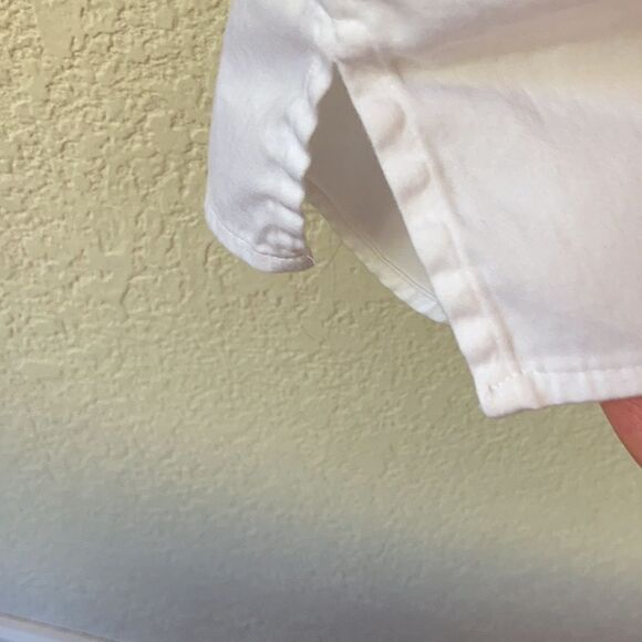 Maggie Barnes for Catherine’s Button Down Shirt - Picture 8 of 8